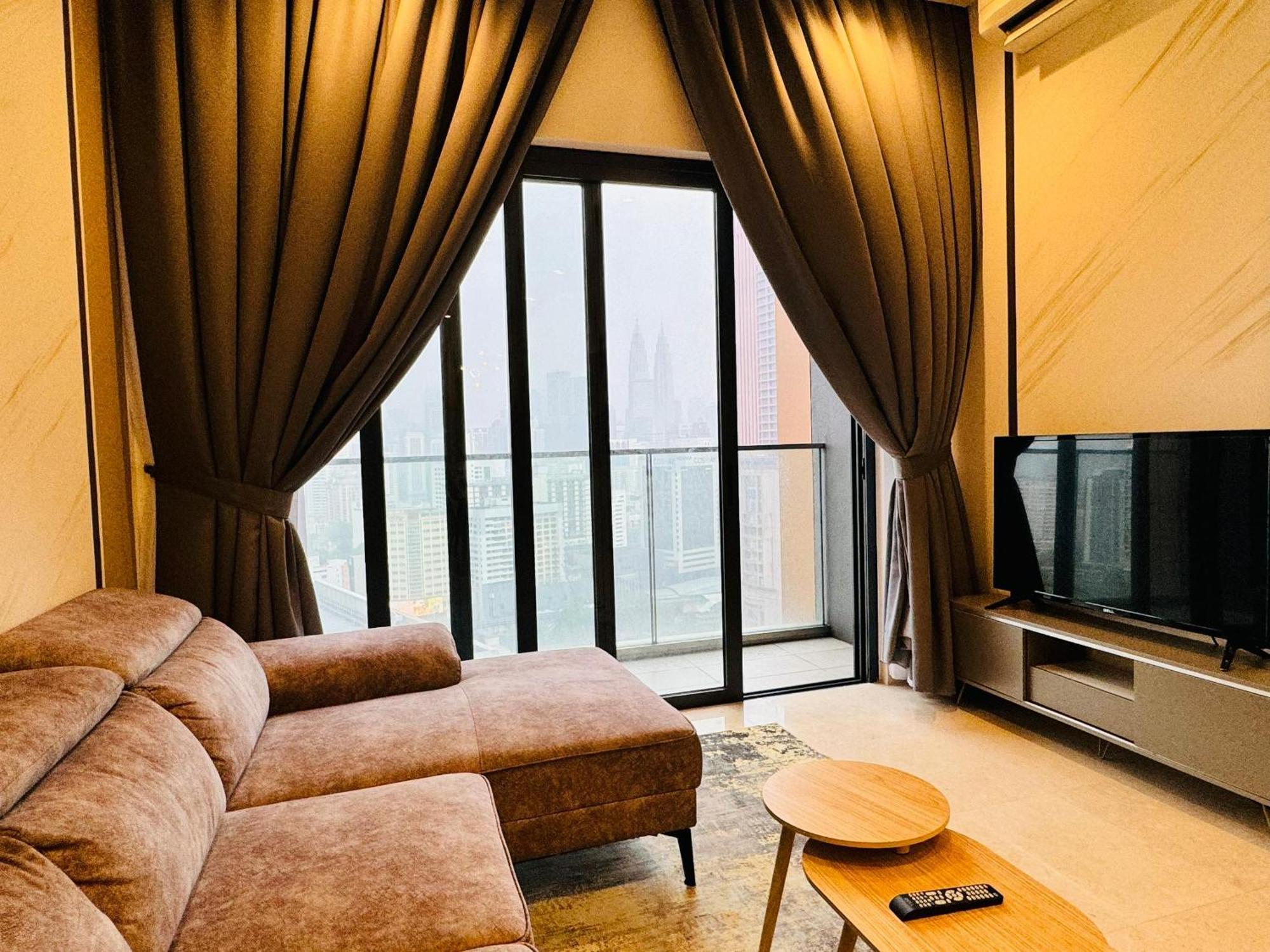 Lucantia Serviced Suites กัวลาลัมเปอร์ ภายนอก รูปภาพ