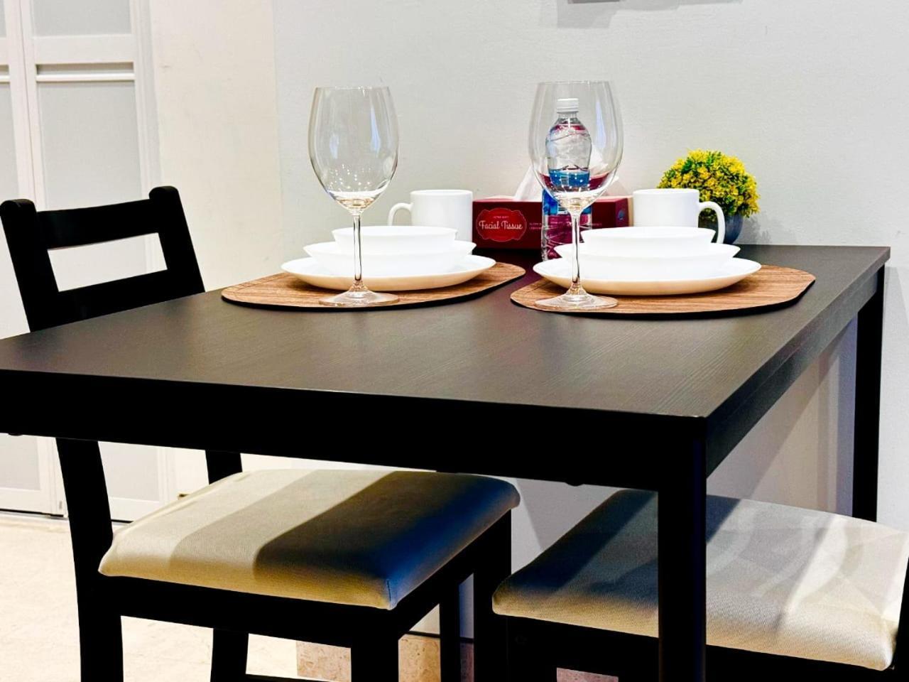 Lucantia Serviced Suites กัวลาลัมเปอร์ ภายนอก รูปภาพ