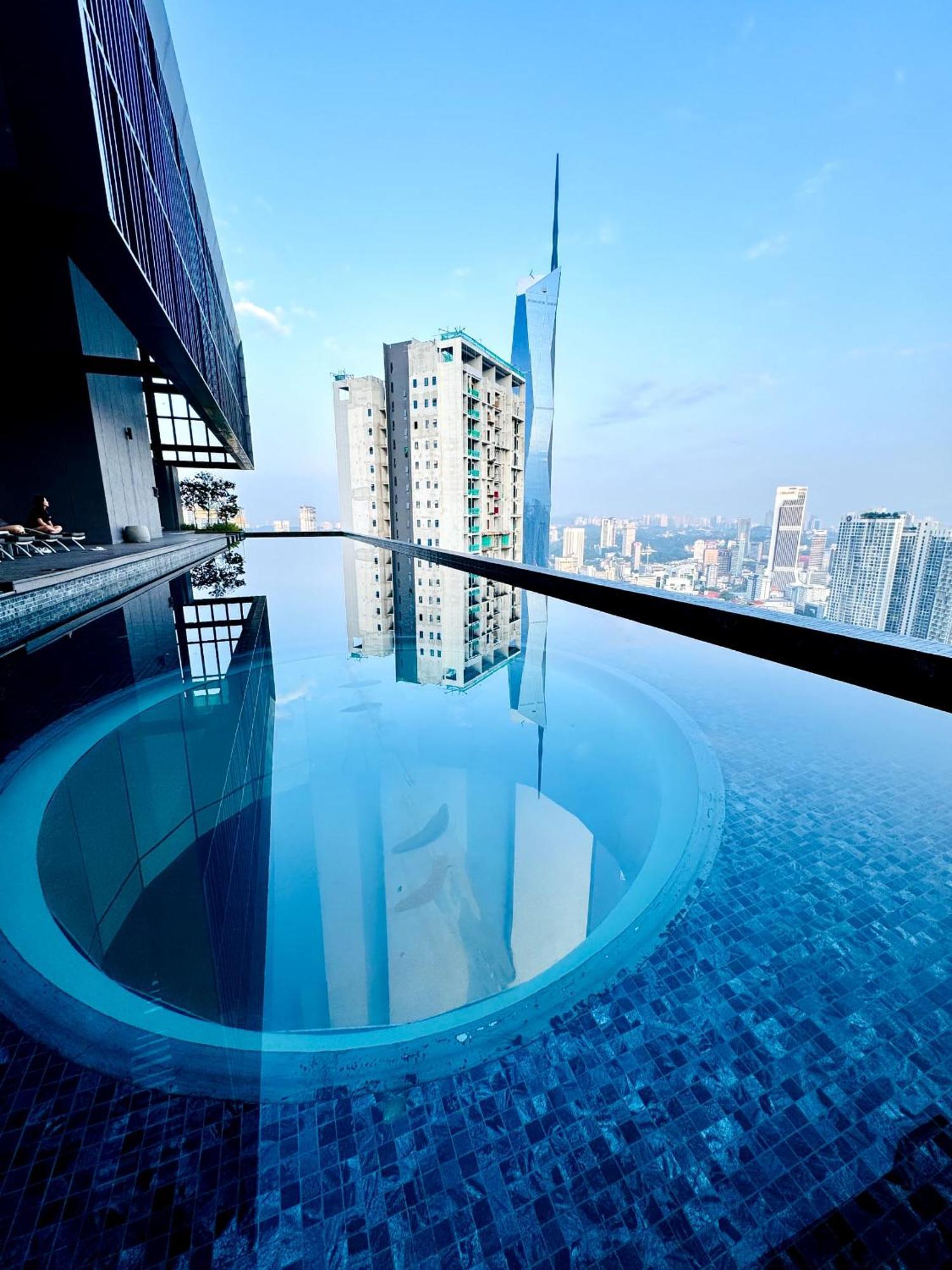 Lucantia Serviced Suites กัวลาลัมเปอร์ ภายนอก รูปภาพ