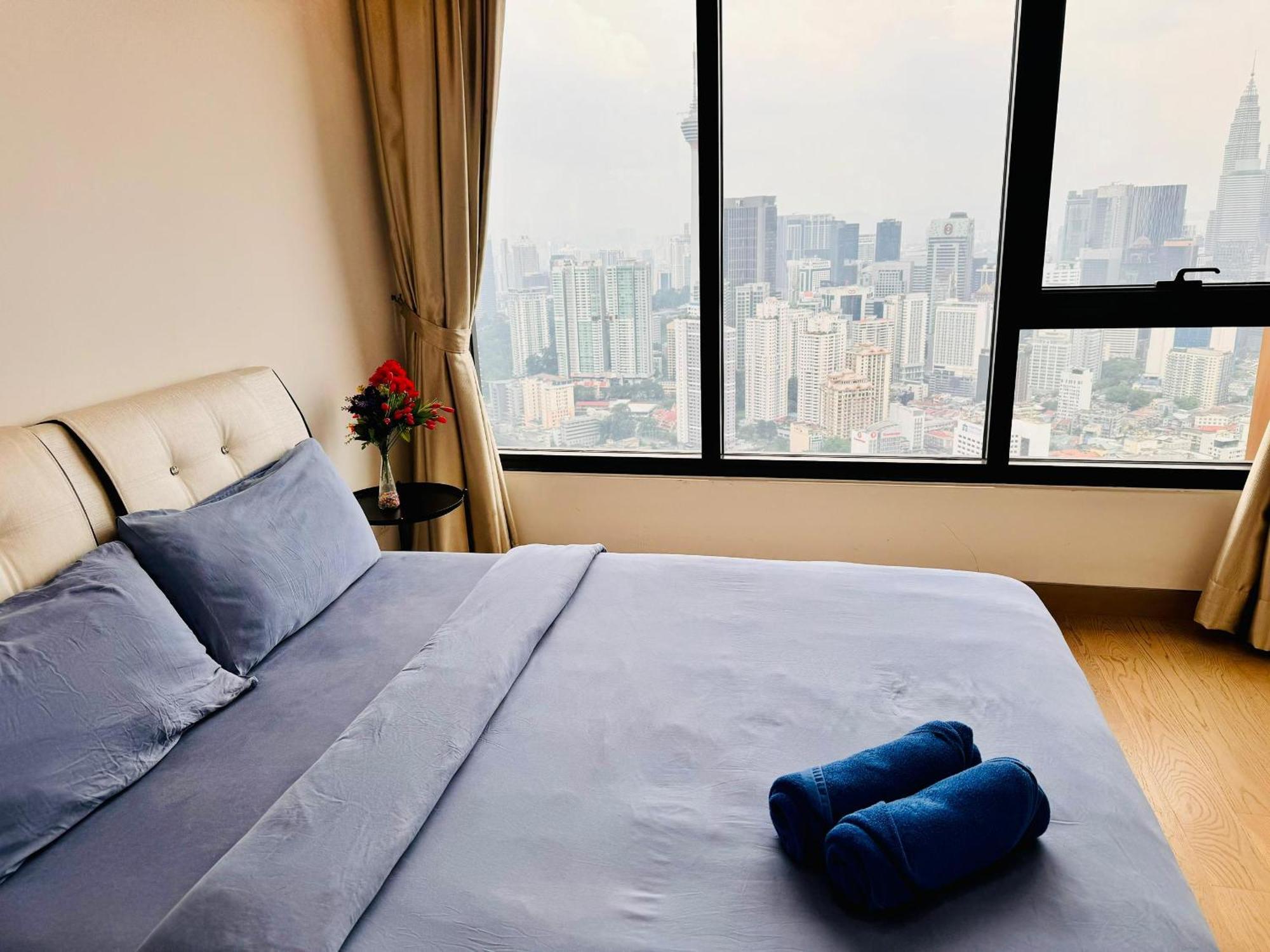 Lucantia Serviced Suites กัวลาลัมเปอร์ ภายนอก รูปภาพ